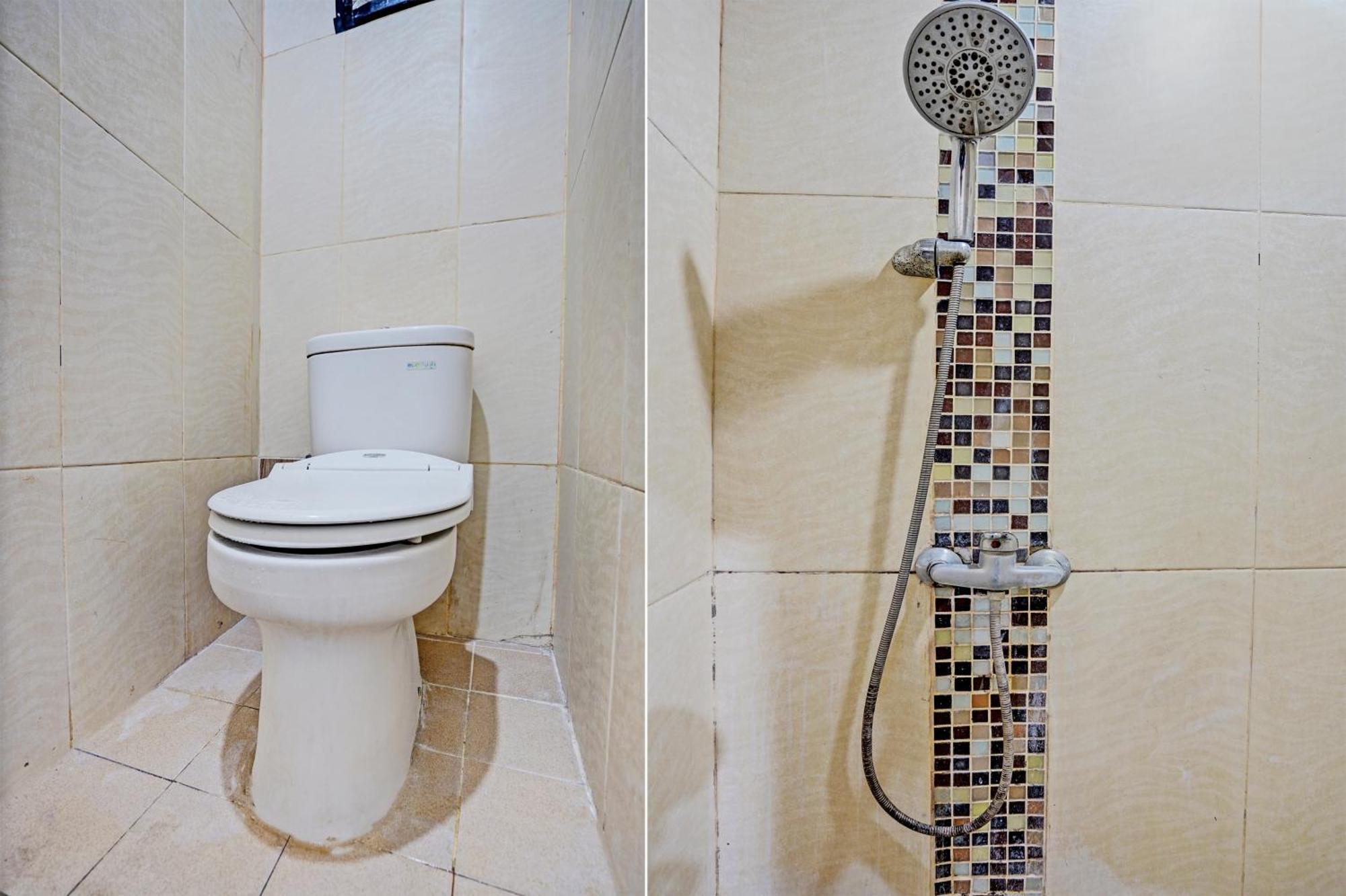Oyo 93112 Garden Homestay 3 Merlion Surabaya Bagian luar foto